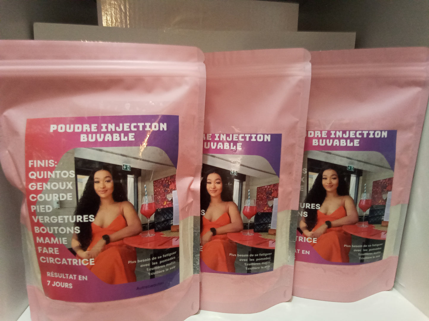 POUDRE GLUTATHION TRIPLE ACTION BLANCHISSANTE SPECIAL BUVABLE ÉCLAIRCISSANTE 200g